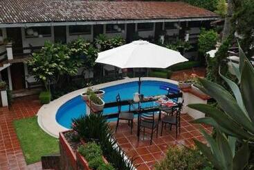 هتل Casa Dalinda