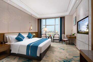 هتل Luzhou Jianguo