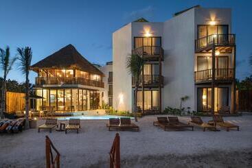 هتل Nerea Tulum