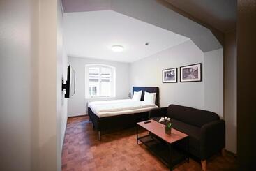 هتل Old Town Stay