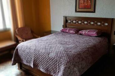 هاستل Hostal Río Ibare