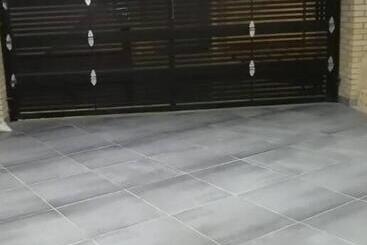 Apartamento De Lujo , Con Linda Vista, Cuarto Piso