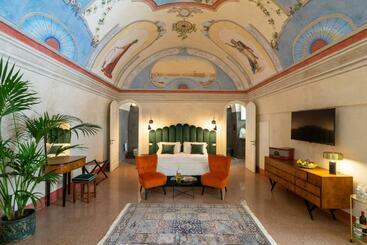 تختخواب و صبحانه Relais La Casa Del Poeta