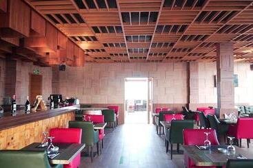 هتل Hôtel Volubilis Meknès