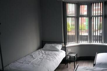 Nuns Moor Fully Equipped Kitchen Free Parking Netflix