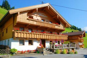 پانسیون Landhaus Staudacher
