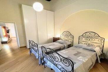 Terrazza Duomo With Spectacular Views From 2 Large Terraces Sleeps 6
