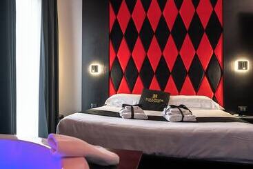 تختخواب و صبحانه Maximum Hub Suite&spa