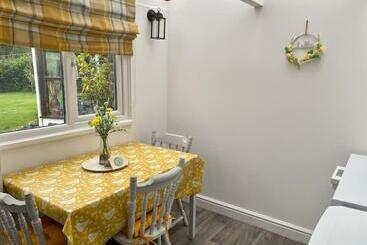 Daffodil House Annex, Cynghordy, West Wales