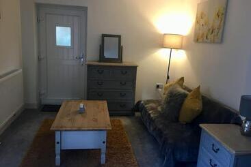Daffodil House Annex, Cynghordy, West Wales