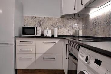 El Mercado Apartment
