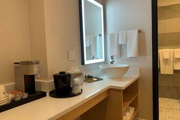 هتل Best Western Plus Soho