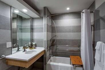 هتل Best Western Plus Soho