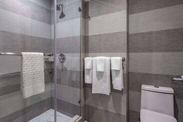 هتل Best Western Plus Soho