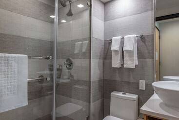 هتل Best Western Plus Soho