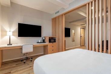 هتل Best Western Plus Soho