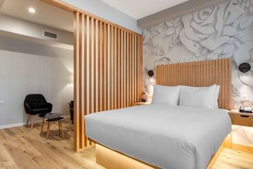 هتل Best Western Plus Soho