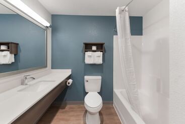 هتل Woodspring Suites Dayton North