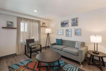 هتل Woodspring Suites Dayton North