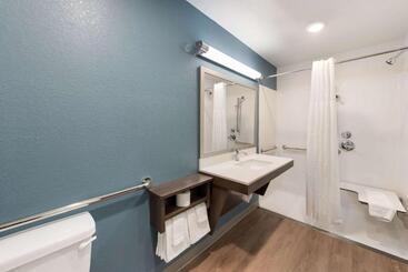 هتل Woodspring Suites Dayton North