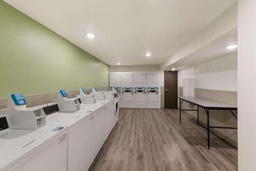 هتل Woodspring Suites Dayton North