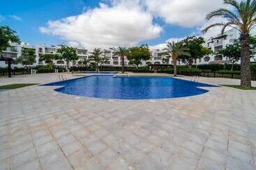 Spacious Villa   Dn32lt
