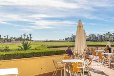Spectacular And Stylish 2 Bed Aparment   Aa1711lt