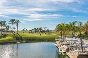 Spectacular And Stylish 2 Bed Aparment   Aa1711lt
