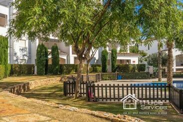 Spectacular And Stylish 2 Bed Aparment   Aa1711lt