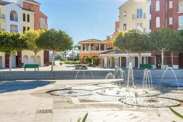 Spectacular And Stylish 2 Bed Aparment Aa1711lt