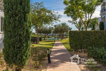 Spectacular And Stylish 2 Bed Aparment   Aa1711lt