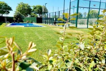 Apartamento Diseño Con Jardín Privado A 100 Metros Del Mar