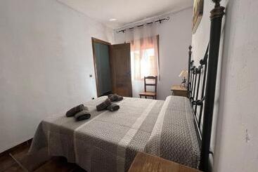 Apartamentos Adarve - Hornos