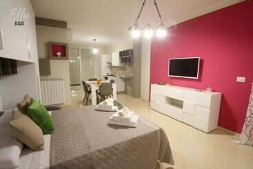 B&b Elles Con Parcheggio Interno
