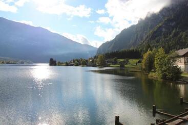 تختخواب و صبحانه Pan Haus Bad Goisern