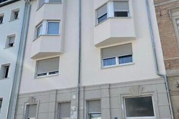 Simplex Apartments Am Europaplatz