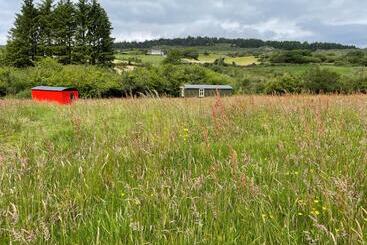 Stepping Stones Glamping ‘the Olive’
