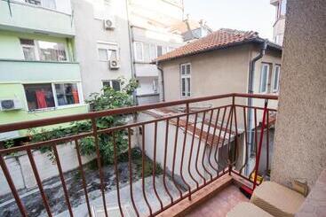 Super Center   Apartment On Kiril & Metodi Square