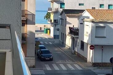Apartament Edifici Simbat A 150m De La Platja