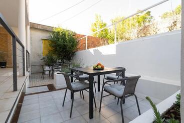 Apartments Malalu