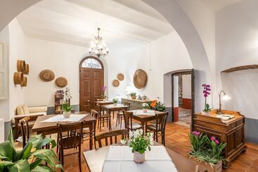 تختخواب و صبحانه Palazzo Cherchi