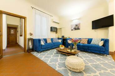 تختخواب و صبحانه Spirit Of Florence Boutique Rooms