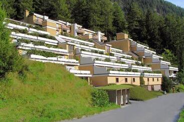 Lärchenwald 406