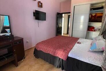 شقق خاصة سياحية Luxury Apartment With Swimming Pool View