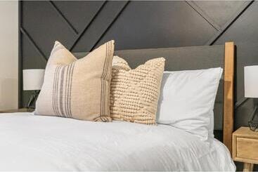 Nordic Village I Balcony & Bbq I Sleeps 17 I Tv