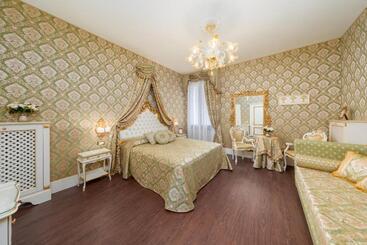 پانسیون La Veneziana Boutique Rooms