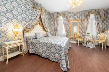 پانسیون La Veneziana Boutique Rooms