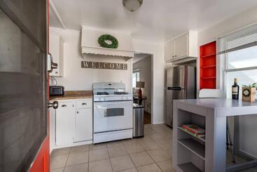 Persimmon Cottage