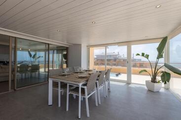 Appartement 300m2 Vue Sur Océan Prestigia   Plage Des Nations