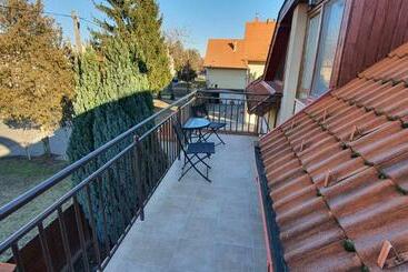 هتل Aqua Oazis Apartman